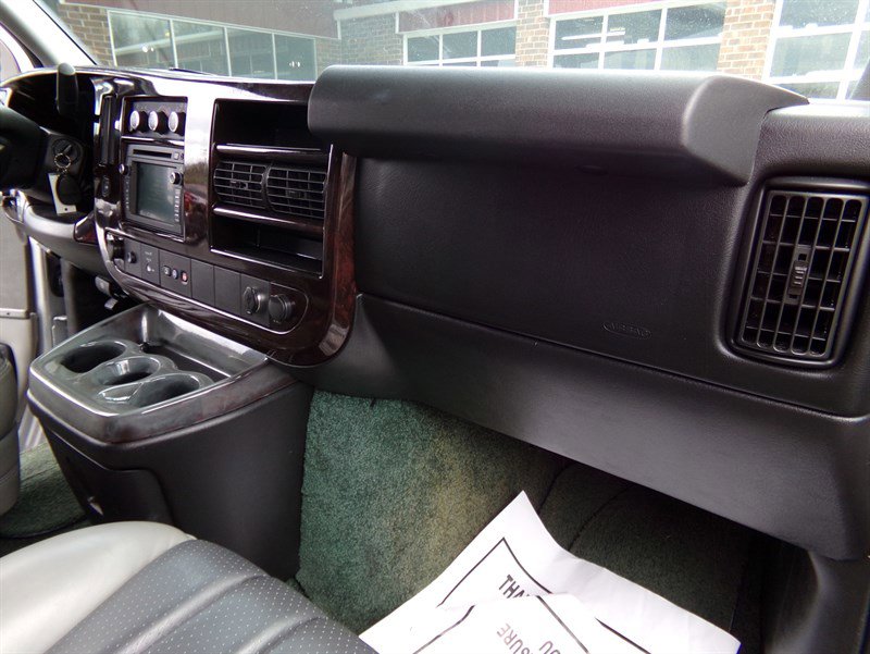 Used 2013 GMC Savana 2500 Extended image 42