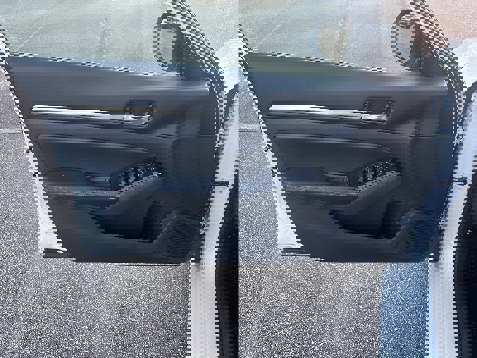 Used 2024 Nissan Altima 2.5 SR image 10