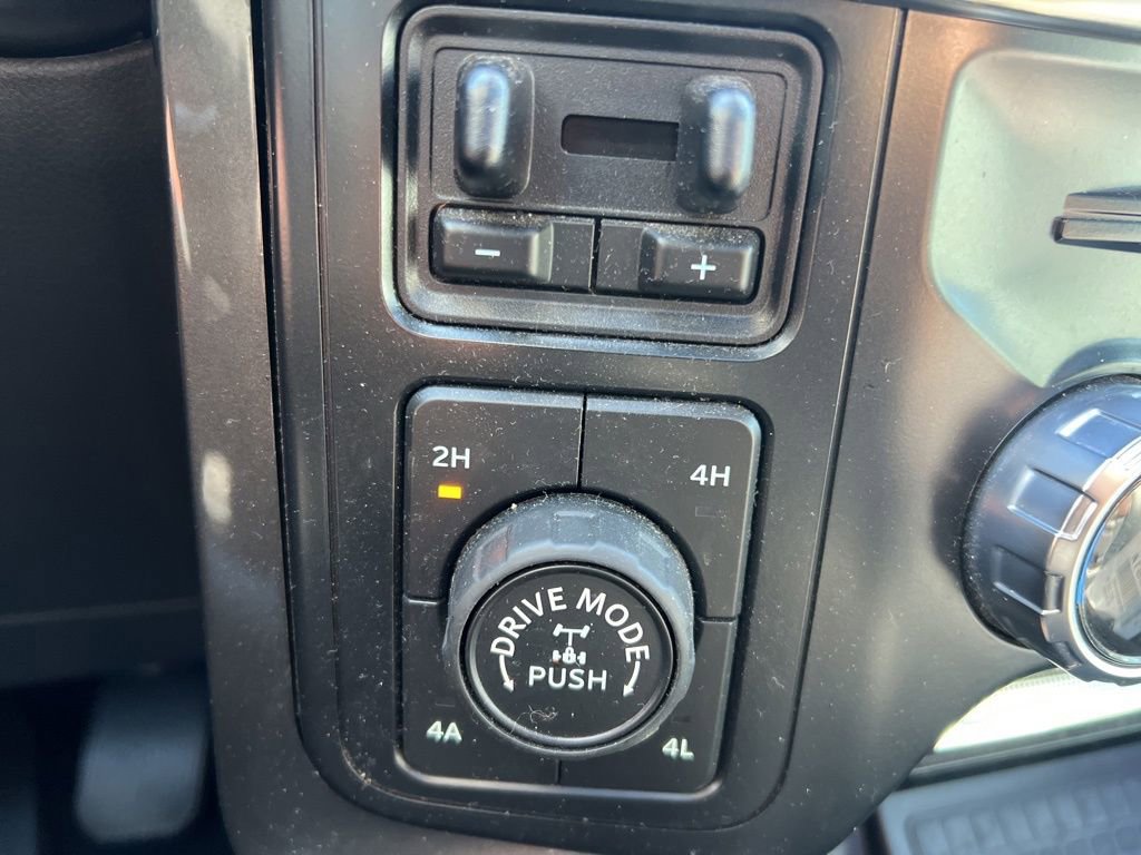 Used 2022 Ford F150 Lariat image 33