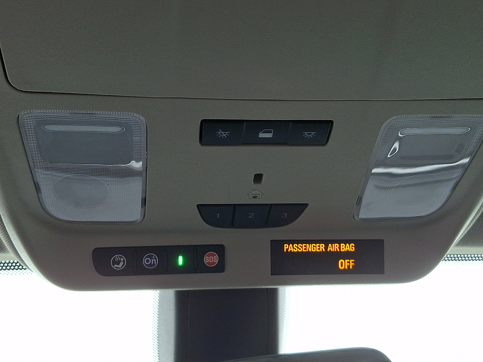 Used 2019 Buick Envision Essence image 27