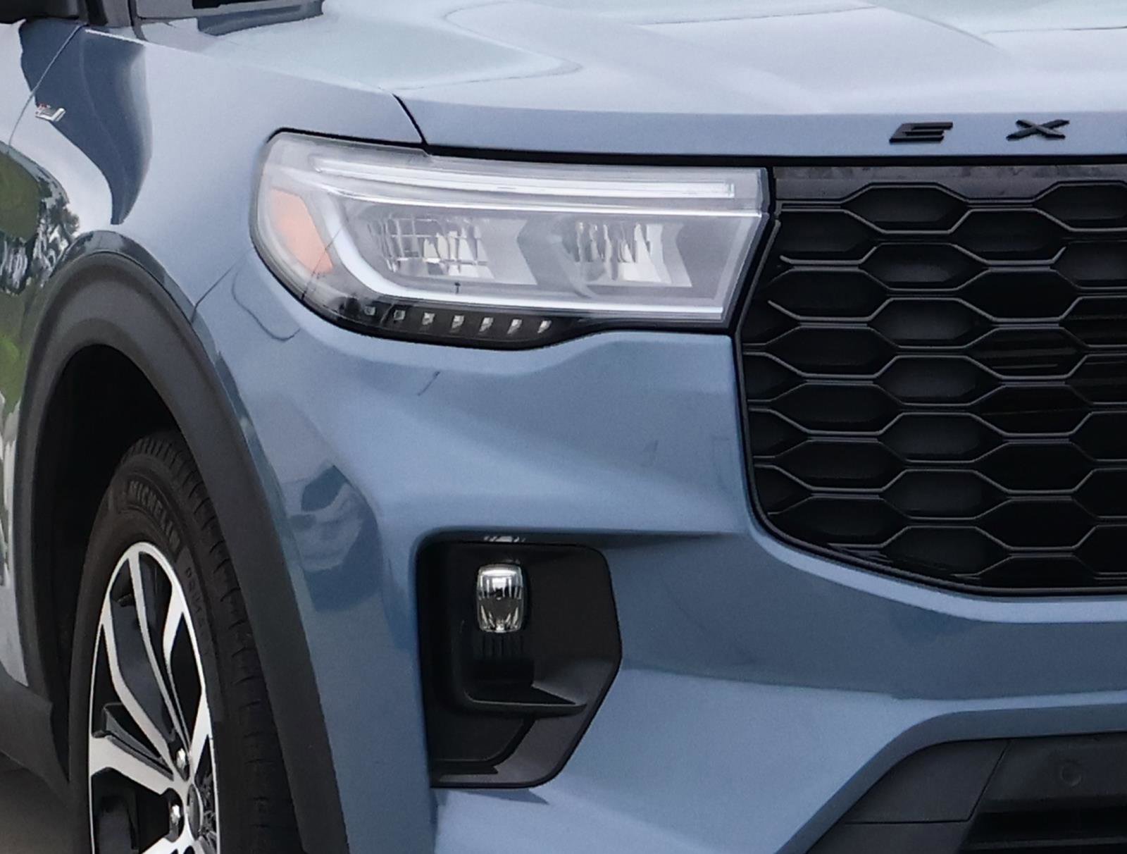 Used 2025 Ford Explorer ST-Line RWD image 9