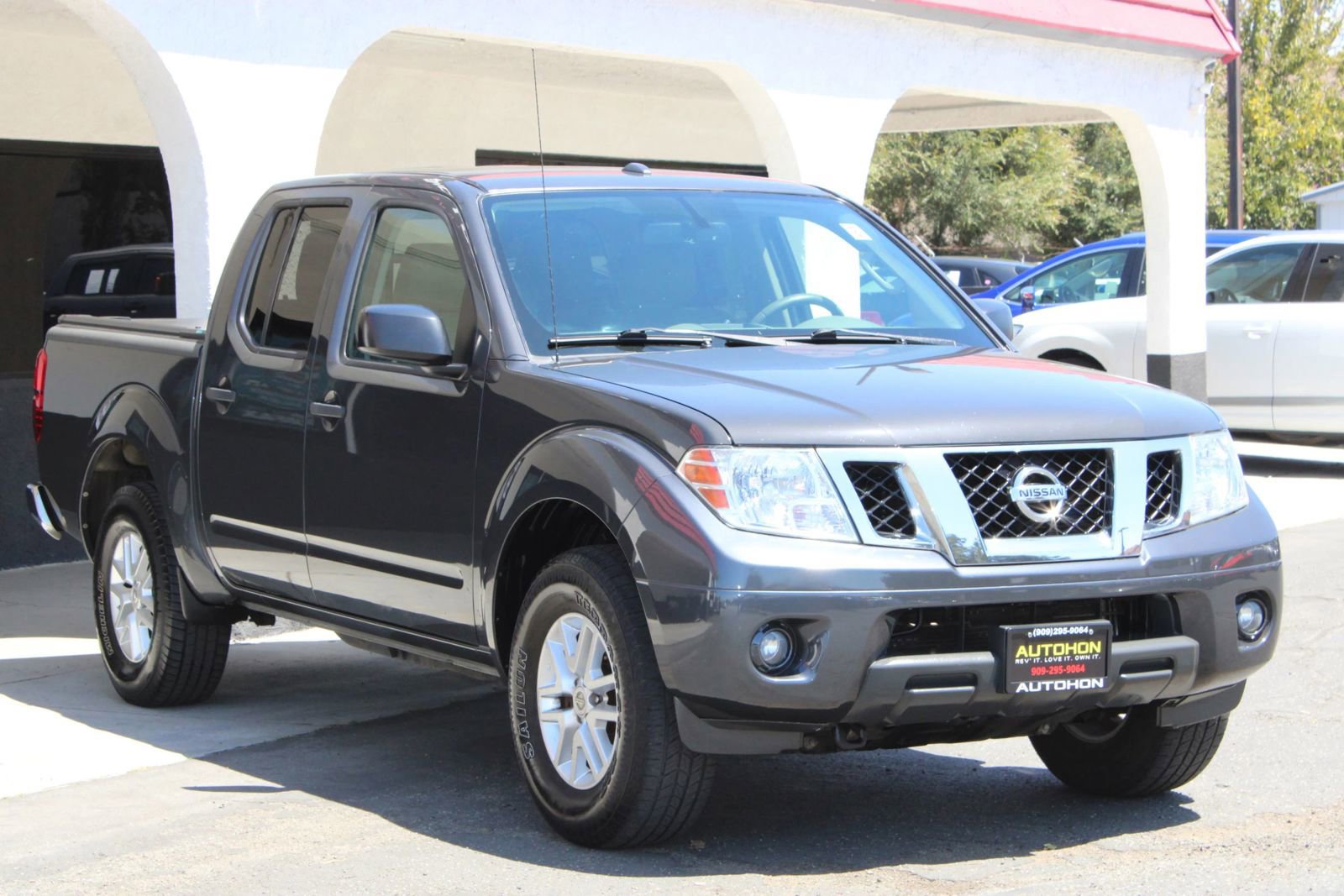 Used 2014 Nissan Frontier SV w/ SV Value Truck Package image 3