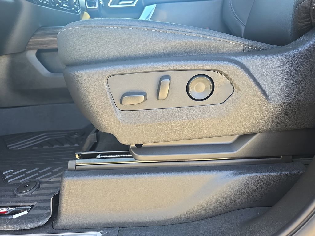 New 2026 Chevrolet Silverado 1500 LT w/ All Star Edition Plus image 29