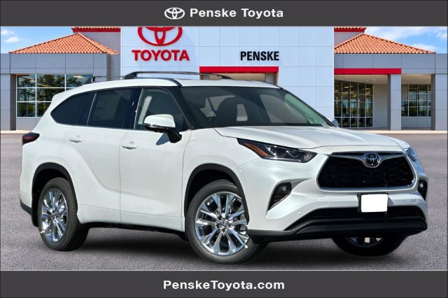 New 2026 Toyota Highlander Limited AWD/4WD image 1