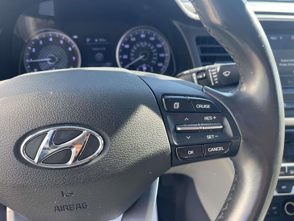 Used 2020 Hyundai Elantra Value Edition w/ Cargo Package (C1) image 23