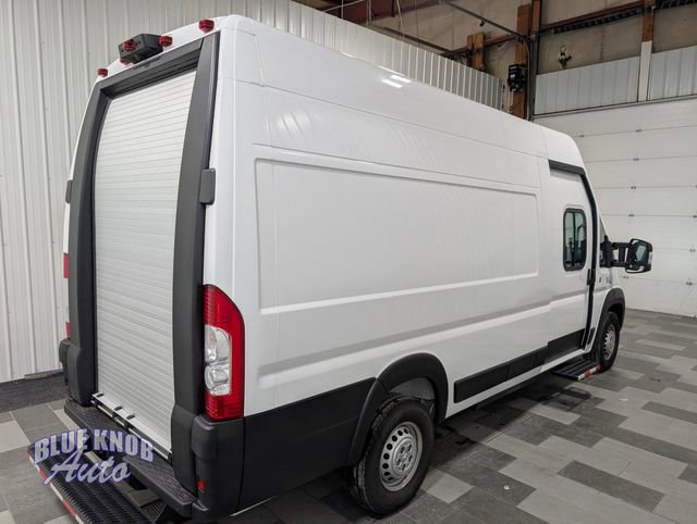 Used 2024 RAM ProMaster 3500 w/ Delivery Van Package image 4