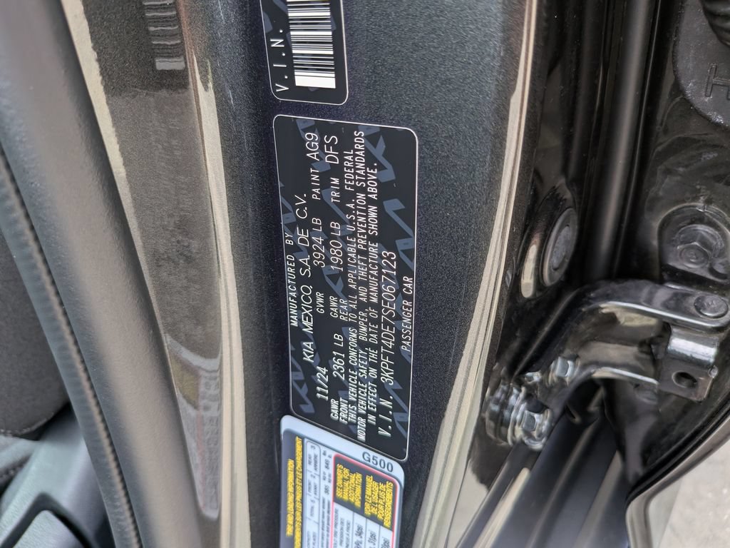 Certified 2025 Kia K4 FWD image 35