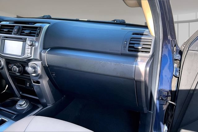 Used 2017 Toyota 4Runner SR5 Premium AWD/4WD image 24
