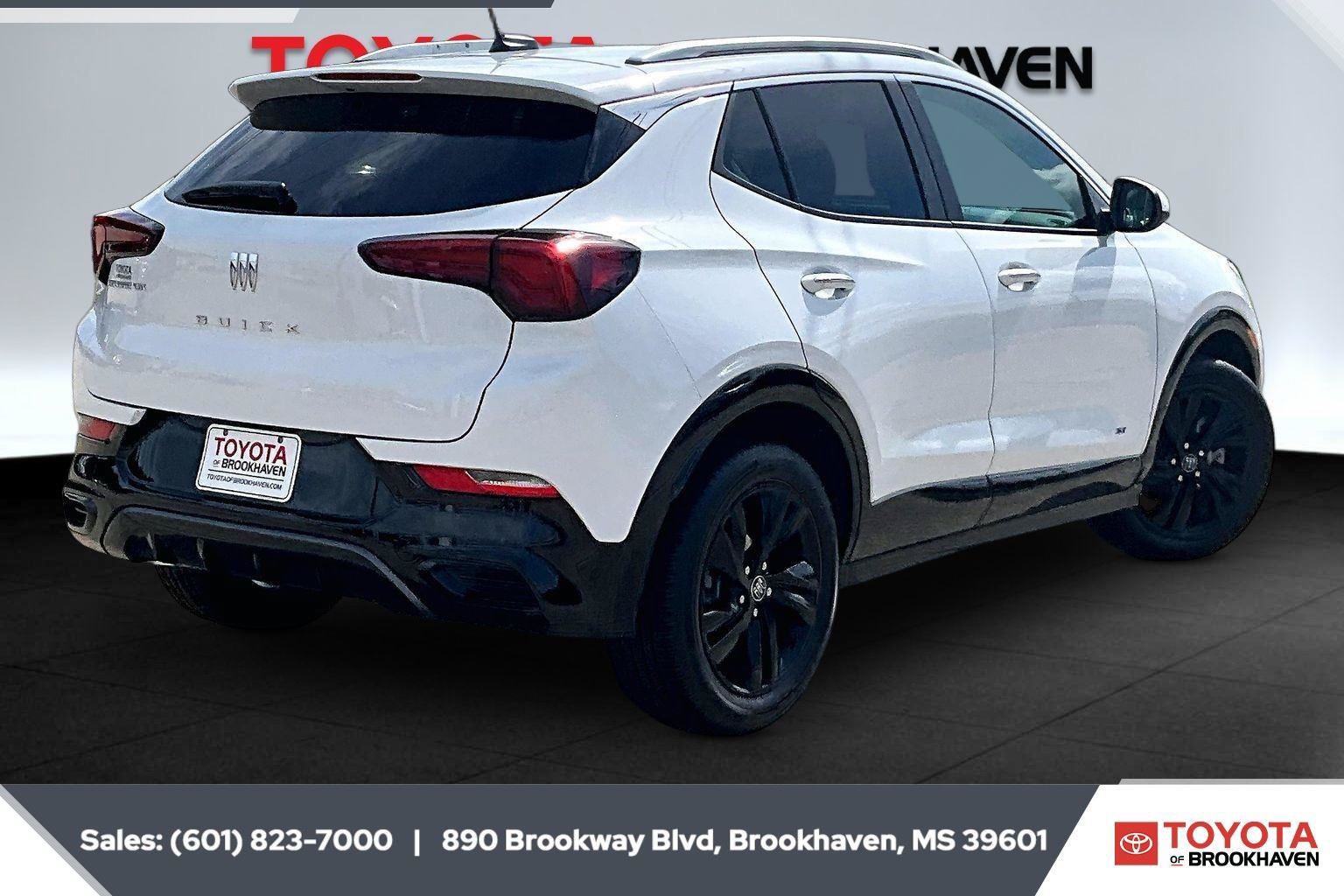 Used 2026 Buick Encore GX Sport Touring w/ Comfort Package FWD image 11