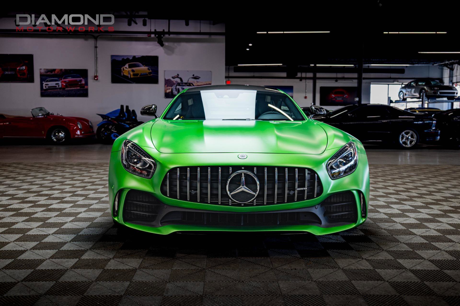 Used 2018 Mercedes-Benz AMG GT R image 32