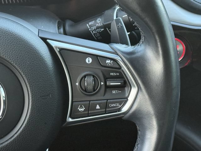 Used 2023 Acura MDX w/ Technology Package FWD image 13