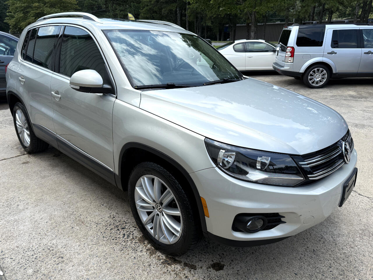 Used 2014 Volkswagen Tiguan SEL