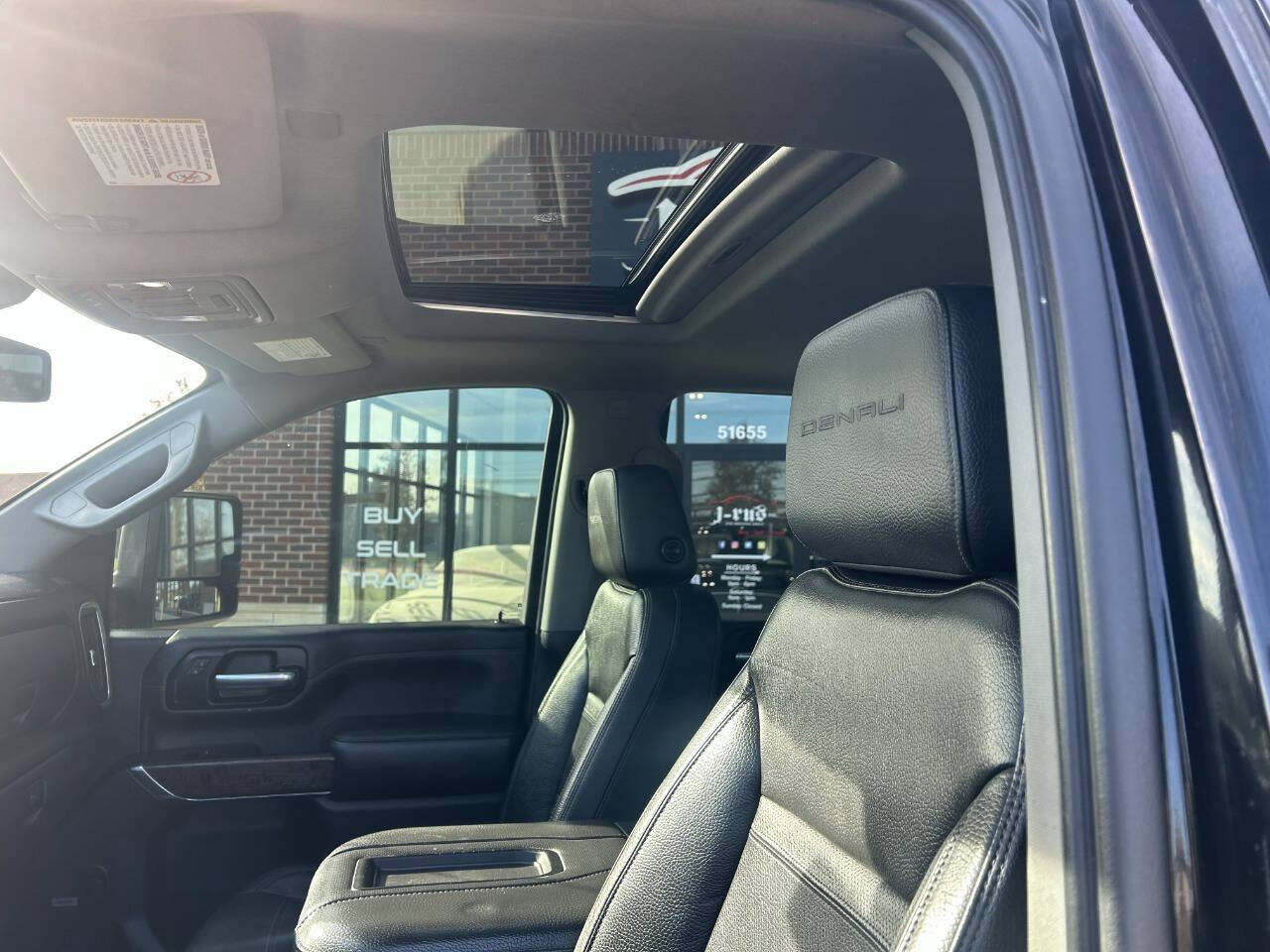 Used 2021 GMC Sierra 2500 Denali w/ LPO, GMC Protection Package image 27