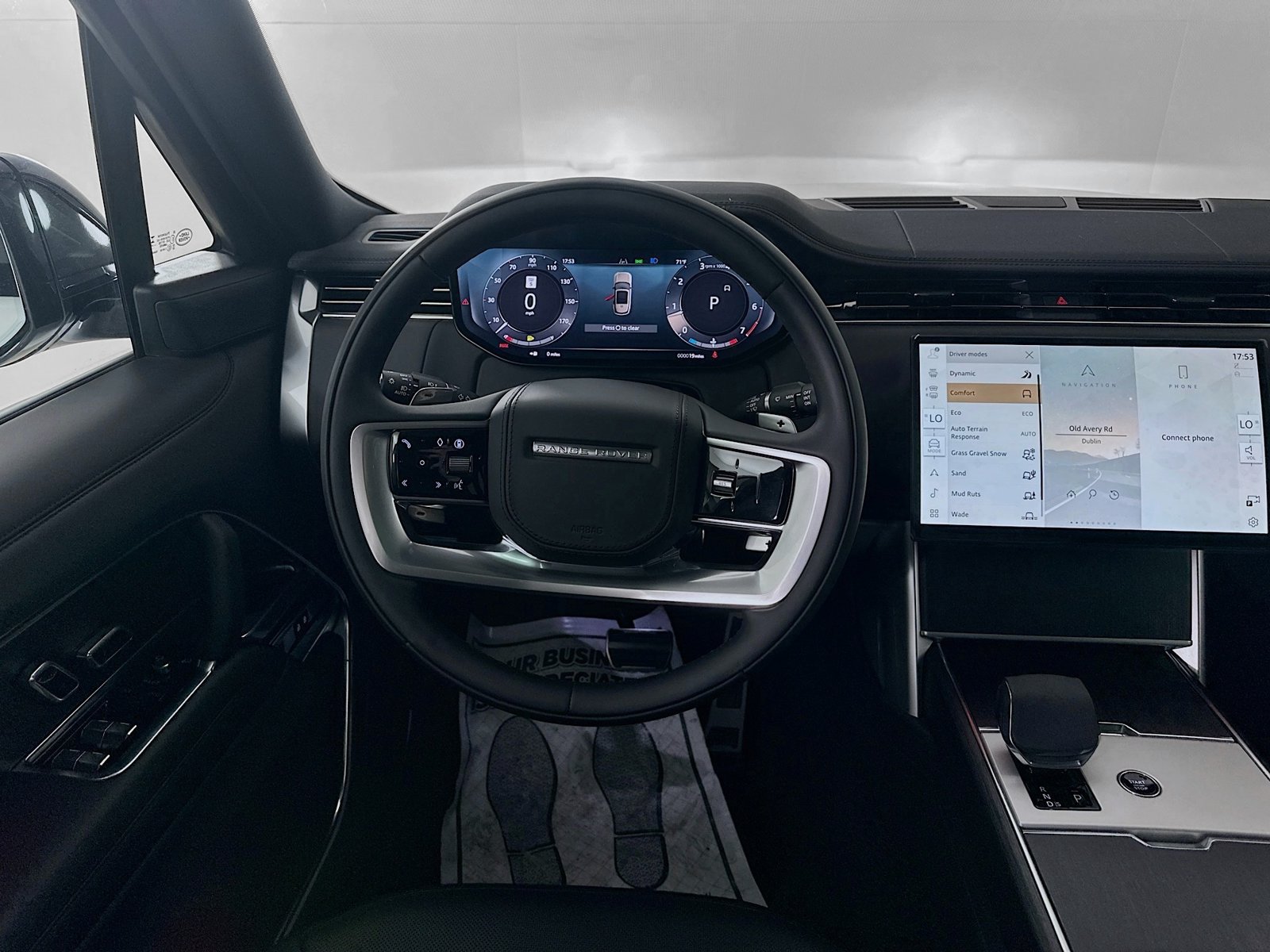 New 2026 Land Rover Range Rover SE AWD/4WD image 16