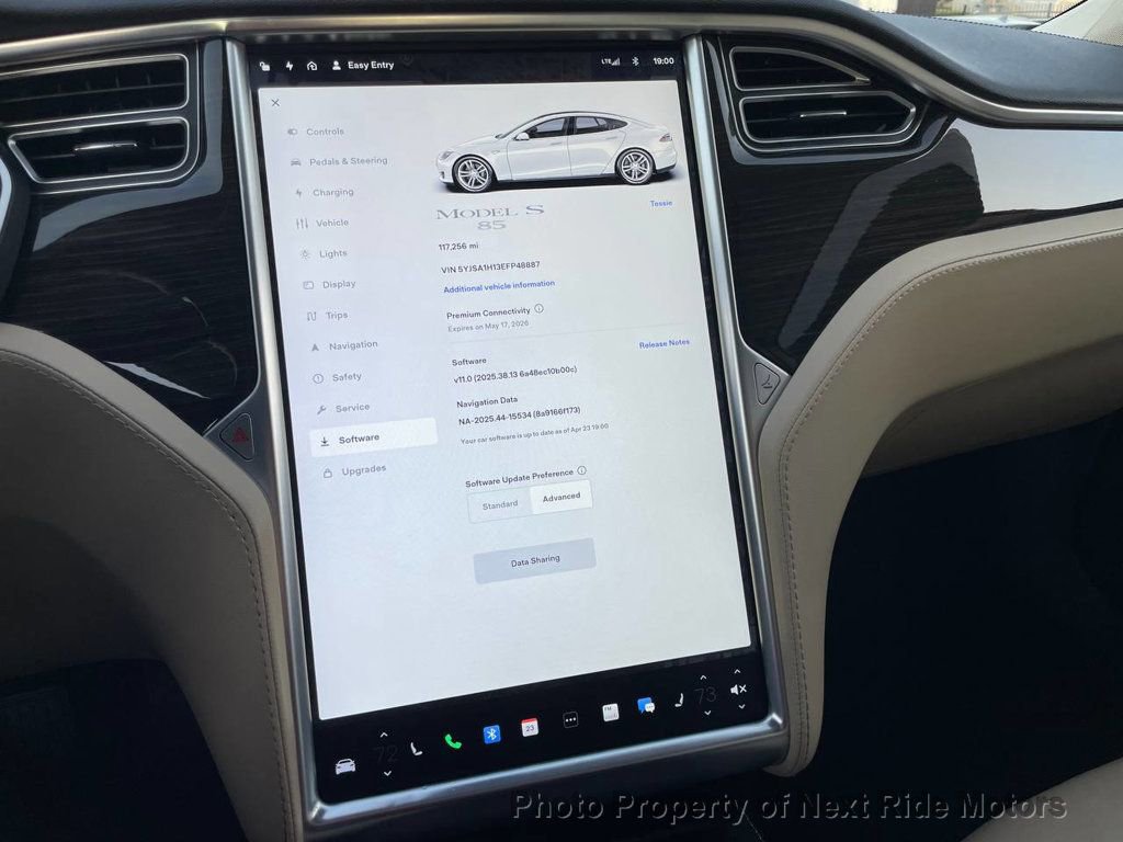Used 2014 Tesla Model S 85 RWD image 17