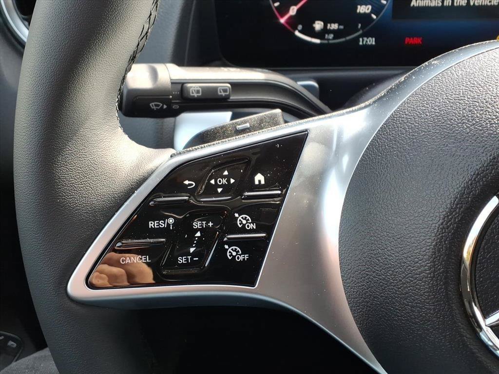 New 2026 Mercedes-Benz GLB 250 4MATIC image 13