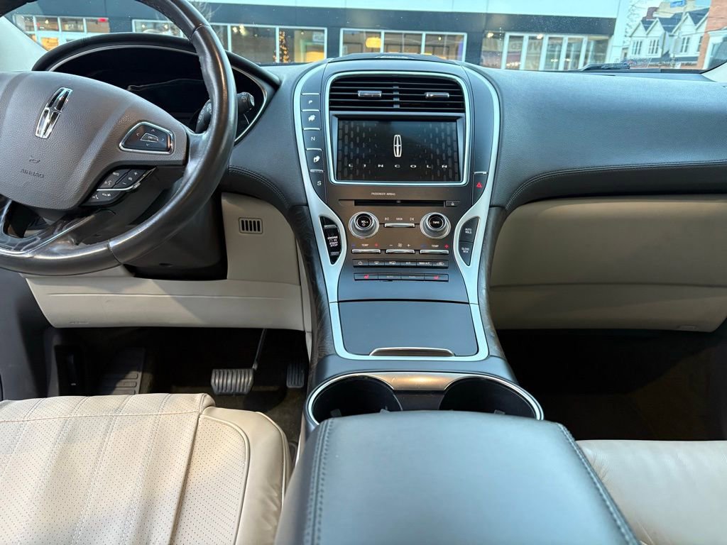 Used 2018 Lincoln MKX Select w/ Select Plus Package image 8