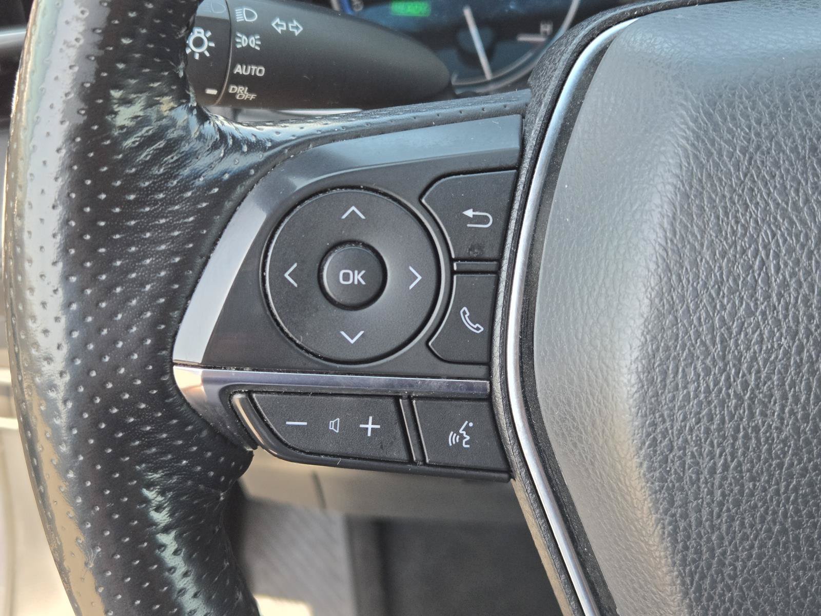 Used 2021 Toyota Avalon Limited w/ Advanced Safety Package FWD image 13