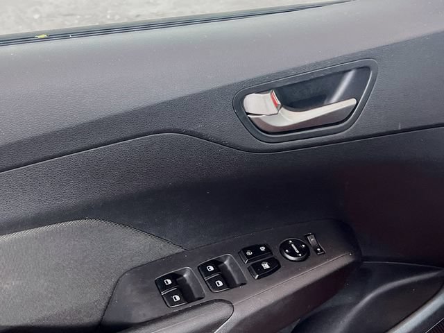 Used 2020 Hyundai Accent SE FWD image 15