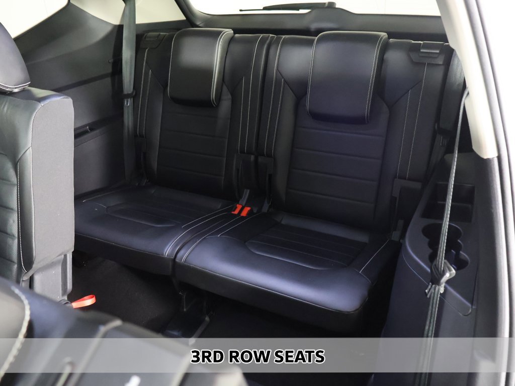 Used 2024 Volkswagen Atlas SEL image 11