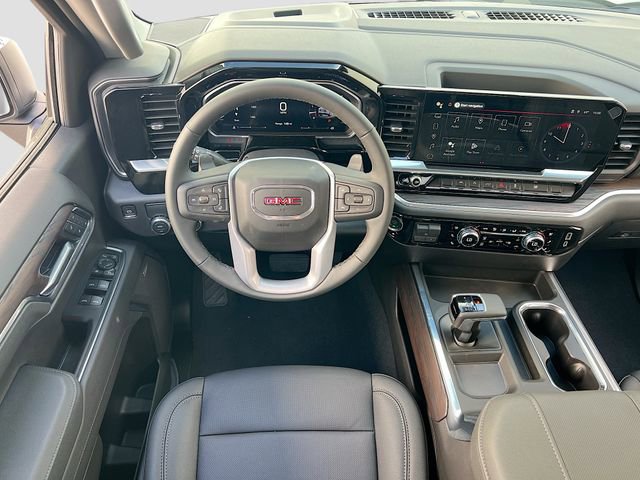 New 2026 GMC Sierra 1500 SLT image 16