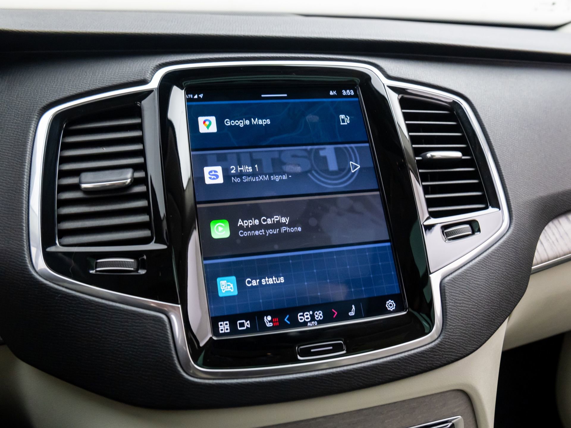 Used 2023 Volvo XC90 B6 Plus w/ Protection Package Premier image 26