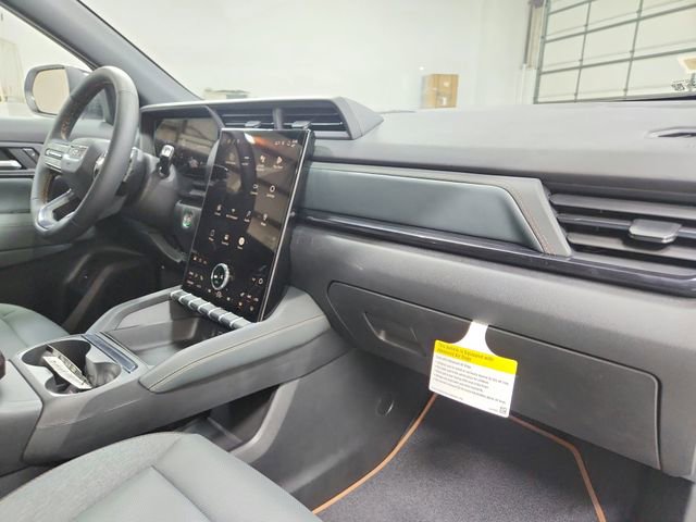 New 2026 GMC Terrain AT4 w/ Technology Package II AWD/4WD image 43