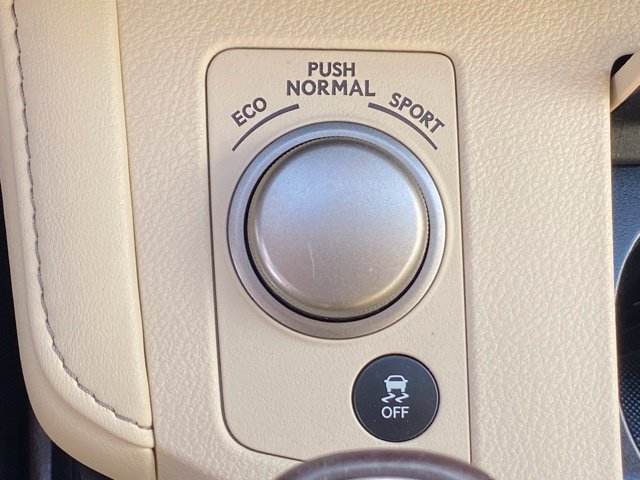 Used 2016 Lexus ES 350 w/ Navigation System Package FWD image 22