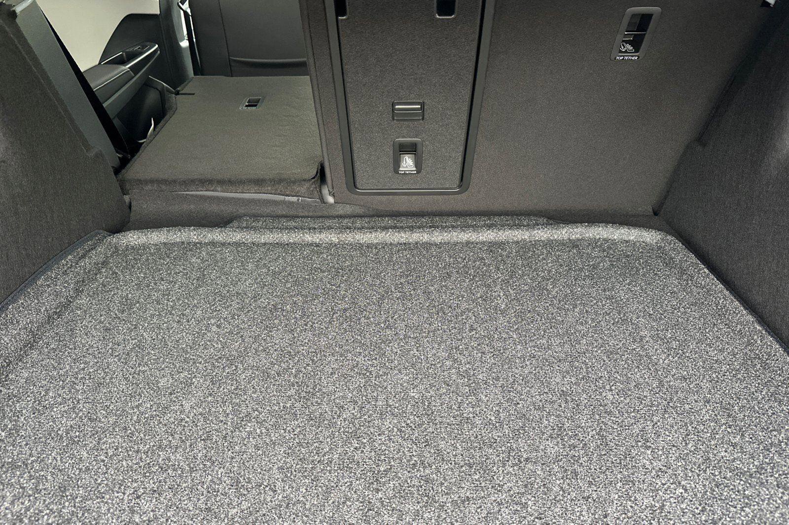 New 2026 Volkswagen Taos SE image 14