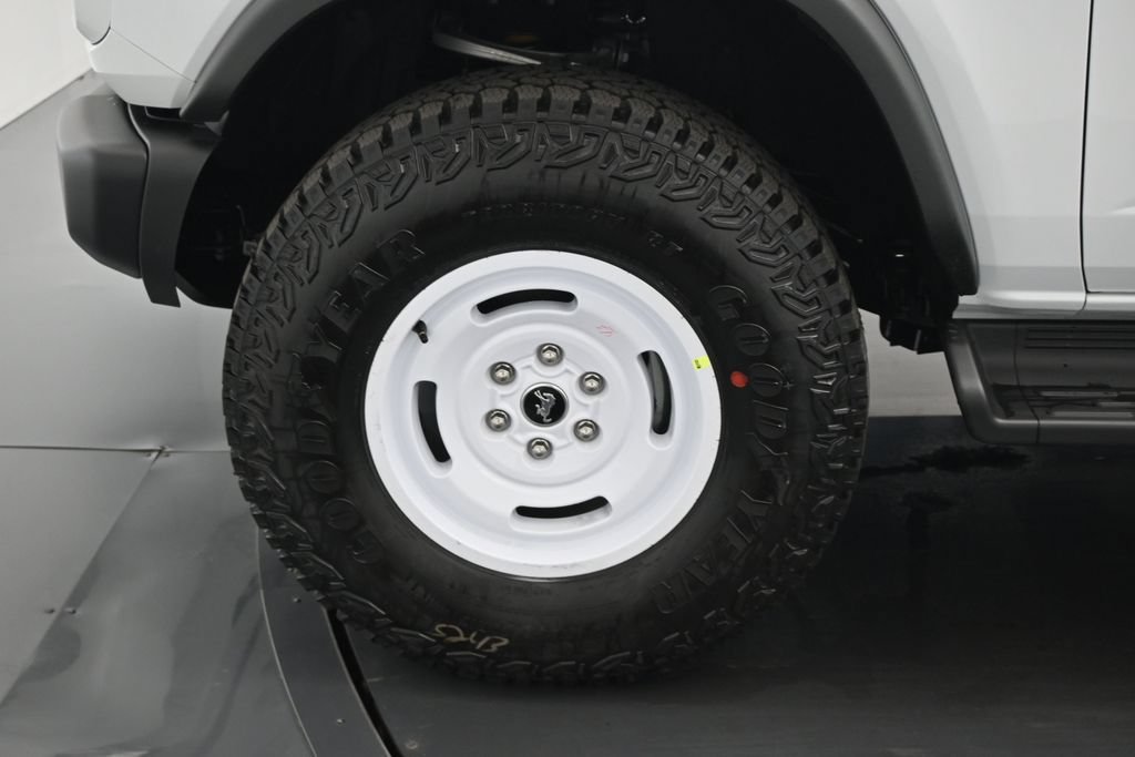 New 2026 Ford Bronco Heritage Edition AWD/4WD image 21