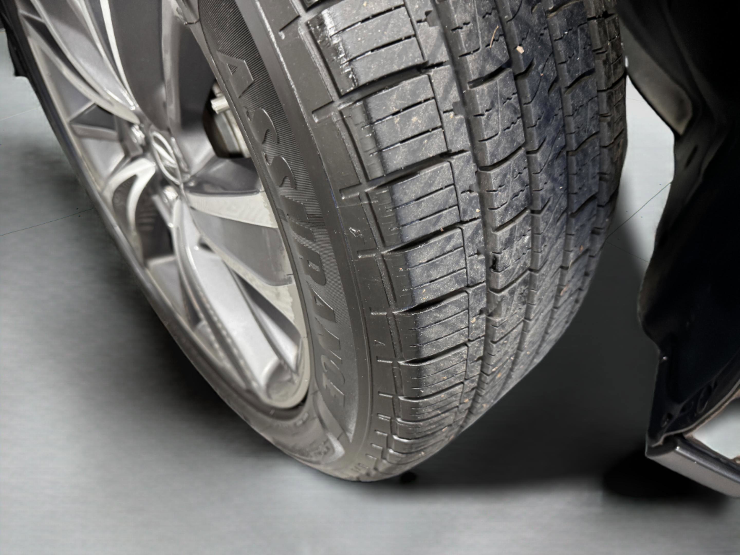 Certified 2019 Acura MDX FWD w/ Technology Package image 49