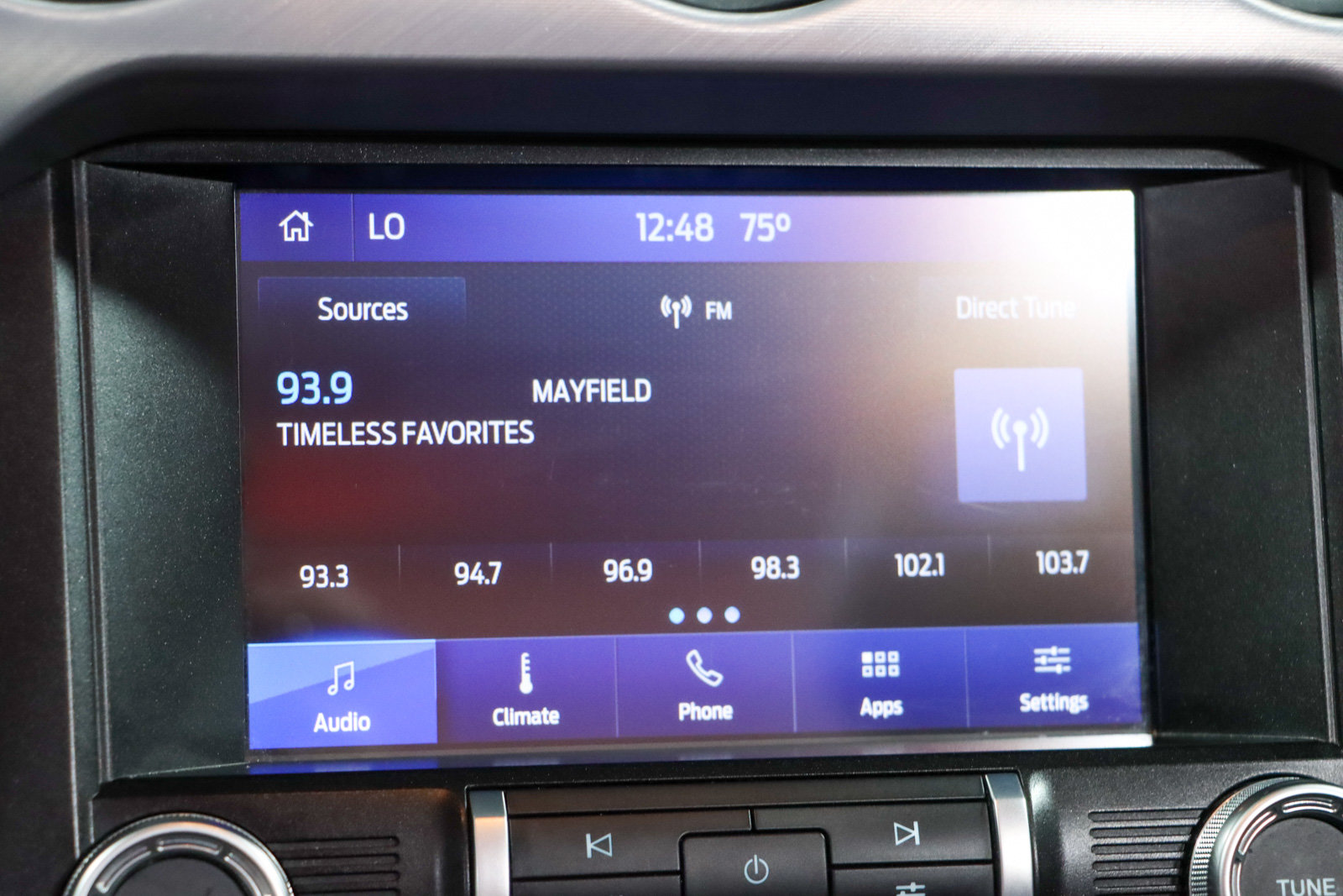 Used 2022 Ford Mustang Premium RWD image 19