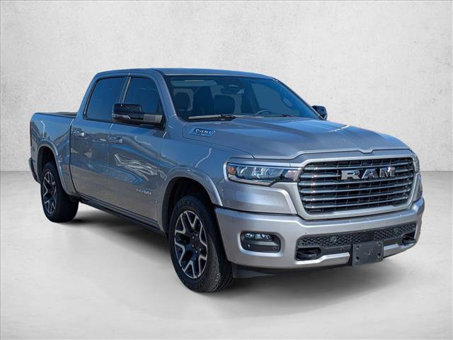 Used 2025 RAM 1500 Laramie w/ Laramie Southwest Edition AWD/4WD image 3