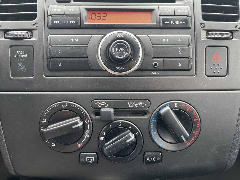 Used 2012 Nissan Versa 1.8 S image 15