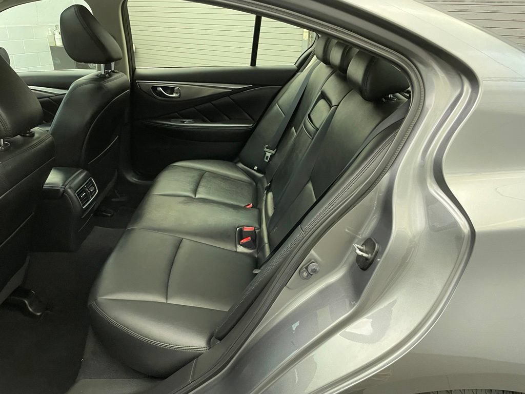 Used 2016 INFINITI Q50 Premium RWD image 24