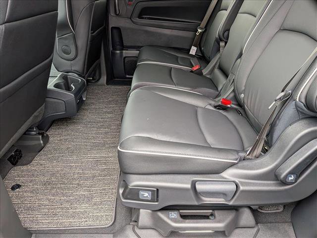 New 2026 Honda Odyssey Touring image 15