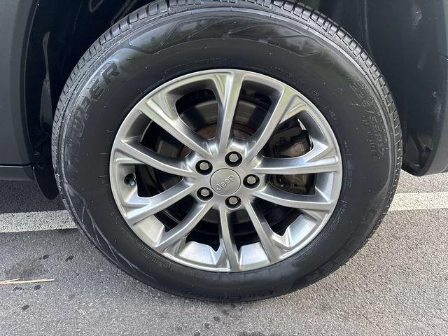 Used 2021 Jeep Cherokee Latitude Lux AWD/4WD image 30