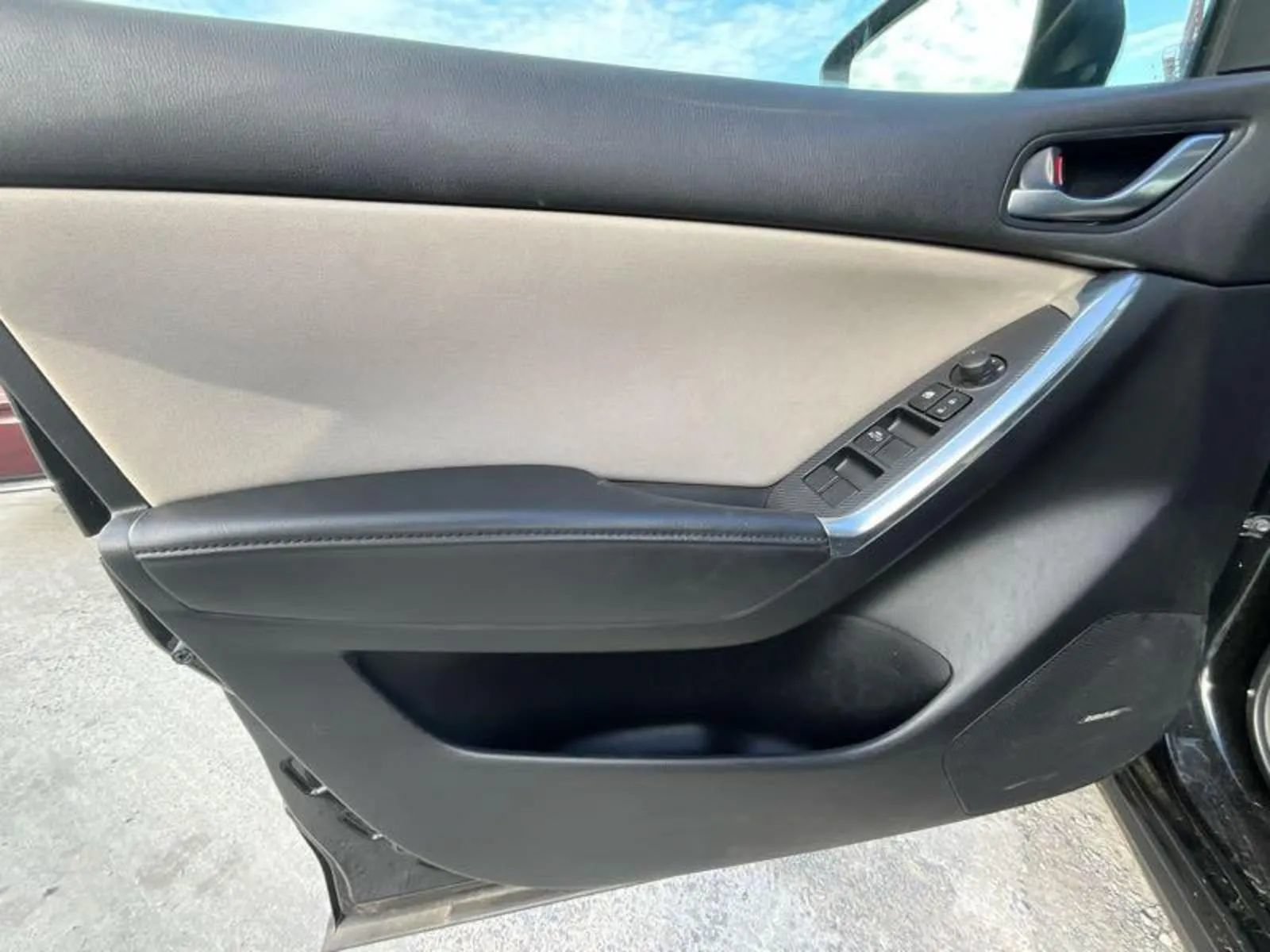 Used 2016 MAZDA CX-5 Touring w/ Touring Technology Package FWD image 12