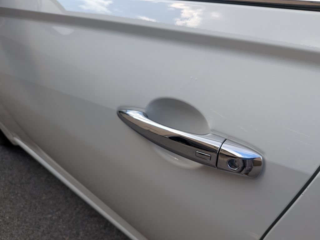 Used 2020 Nissan Altima 2.5 S FWD image 38