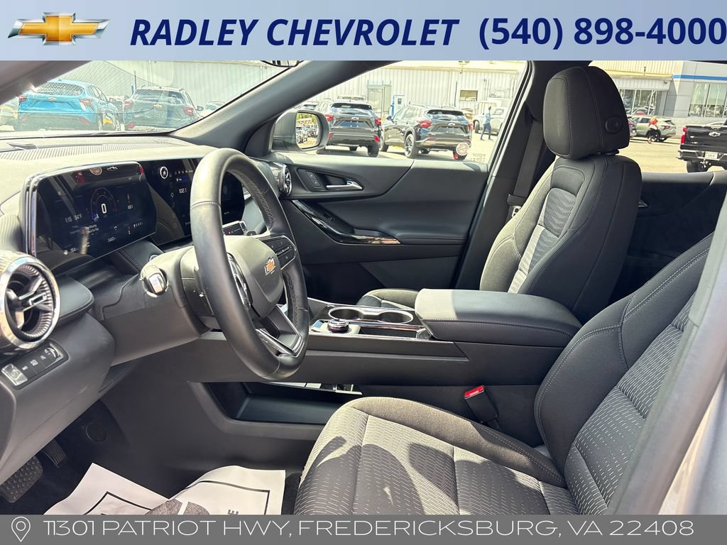 Certified 2026 Chevrolet Equinox LT AWD/4WD image 3