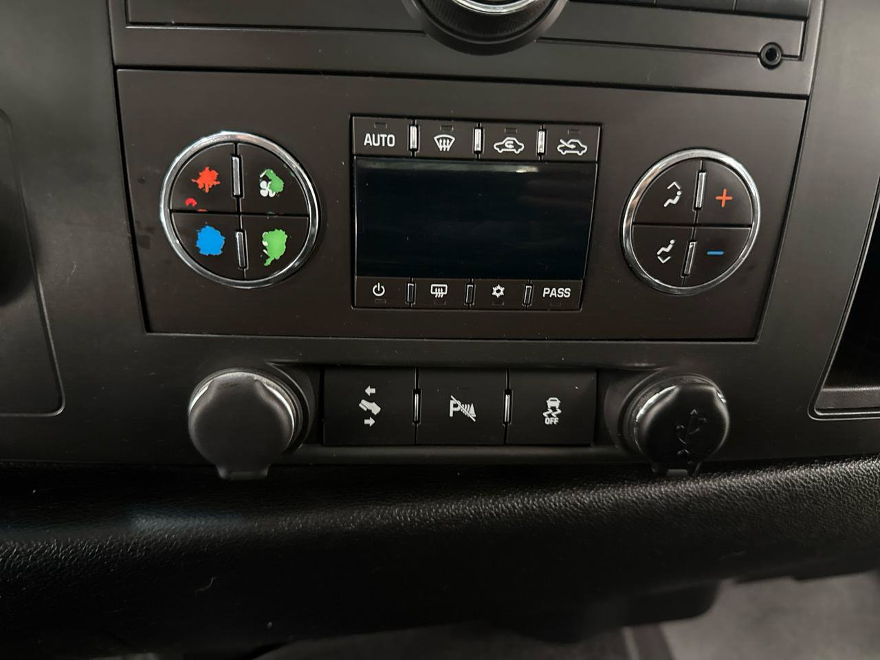 Used 2012 GMC Sierra 1500 SLE w/ Texas Edition AWD/4WD image 19