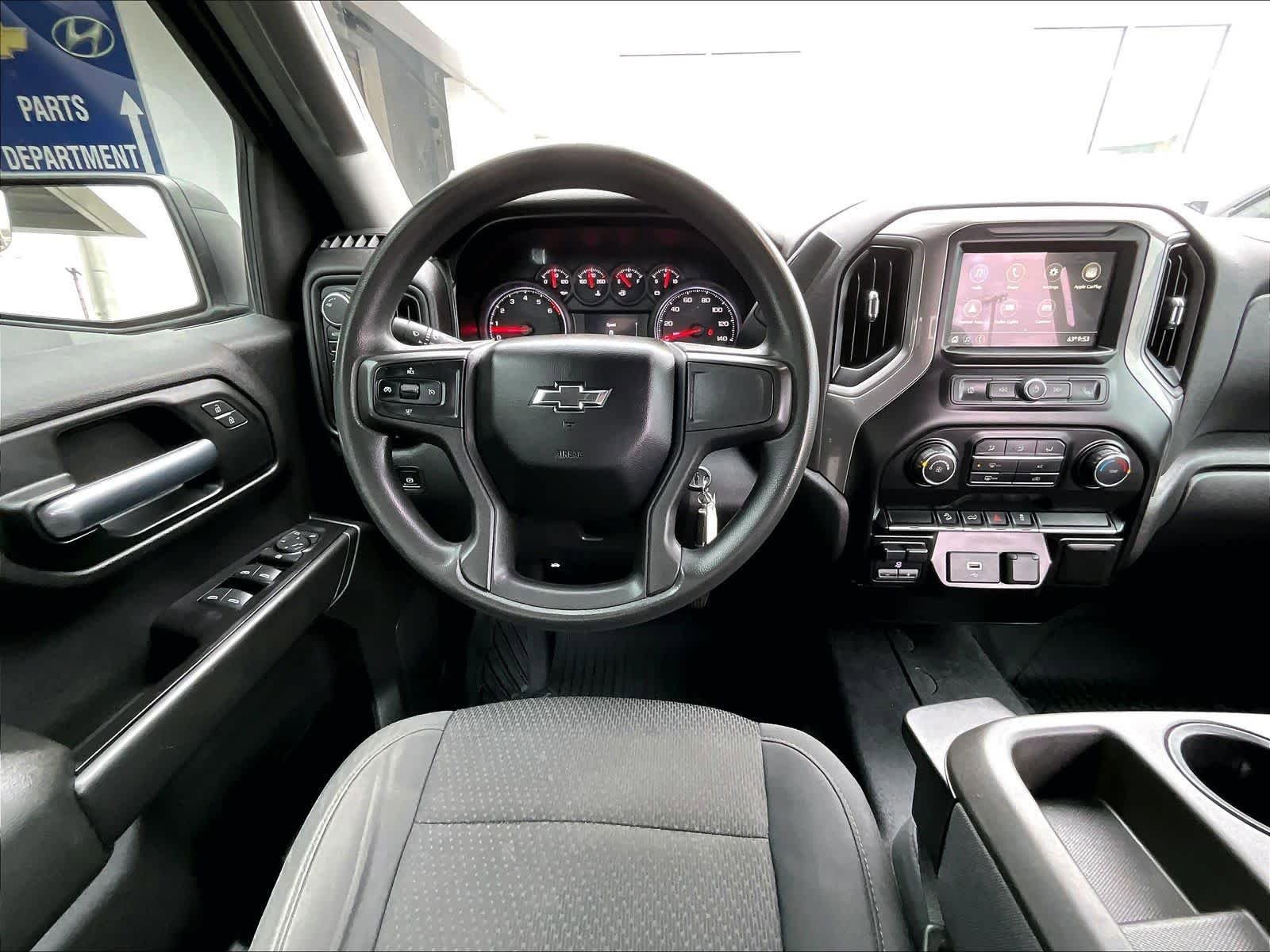 Used 2019 Chevrolet Silverado 1500 Custom Trail Boss w/ Custom Convenience Package AWD/4WD image 17