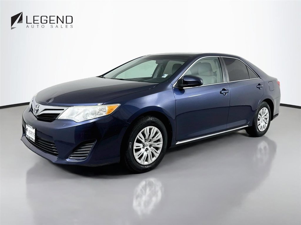 Used 2014 Toyota Camry LE