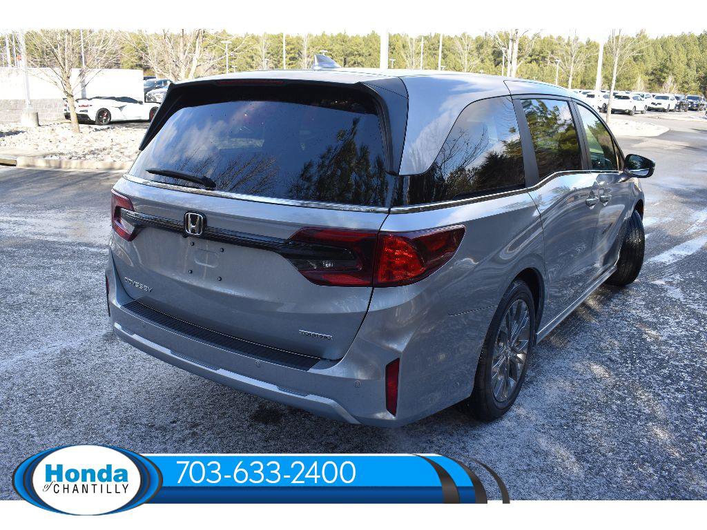 New 2026 Honda Odyssey Touring image 7