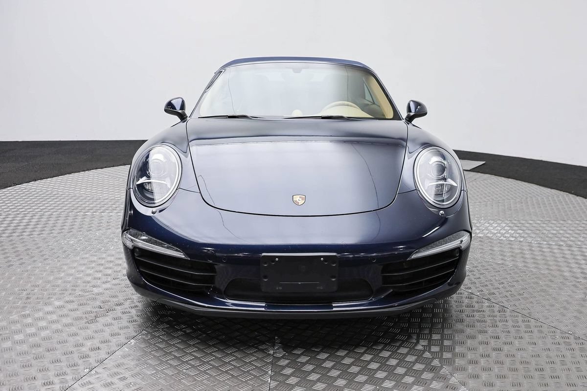 Used 2015 Porsche 911 Carrera S RWD image 3