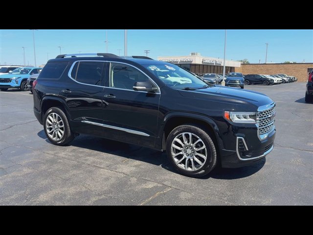 Certified 2023 GMC Acadia Denali w/ Denali Technology Package AWD/4WD image 2