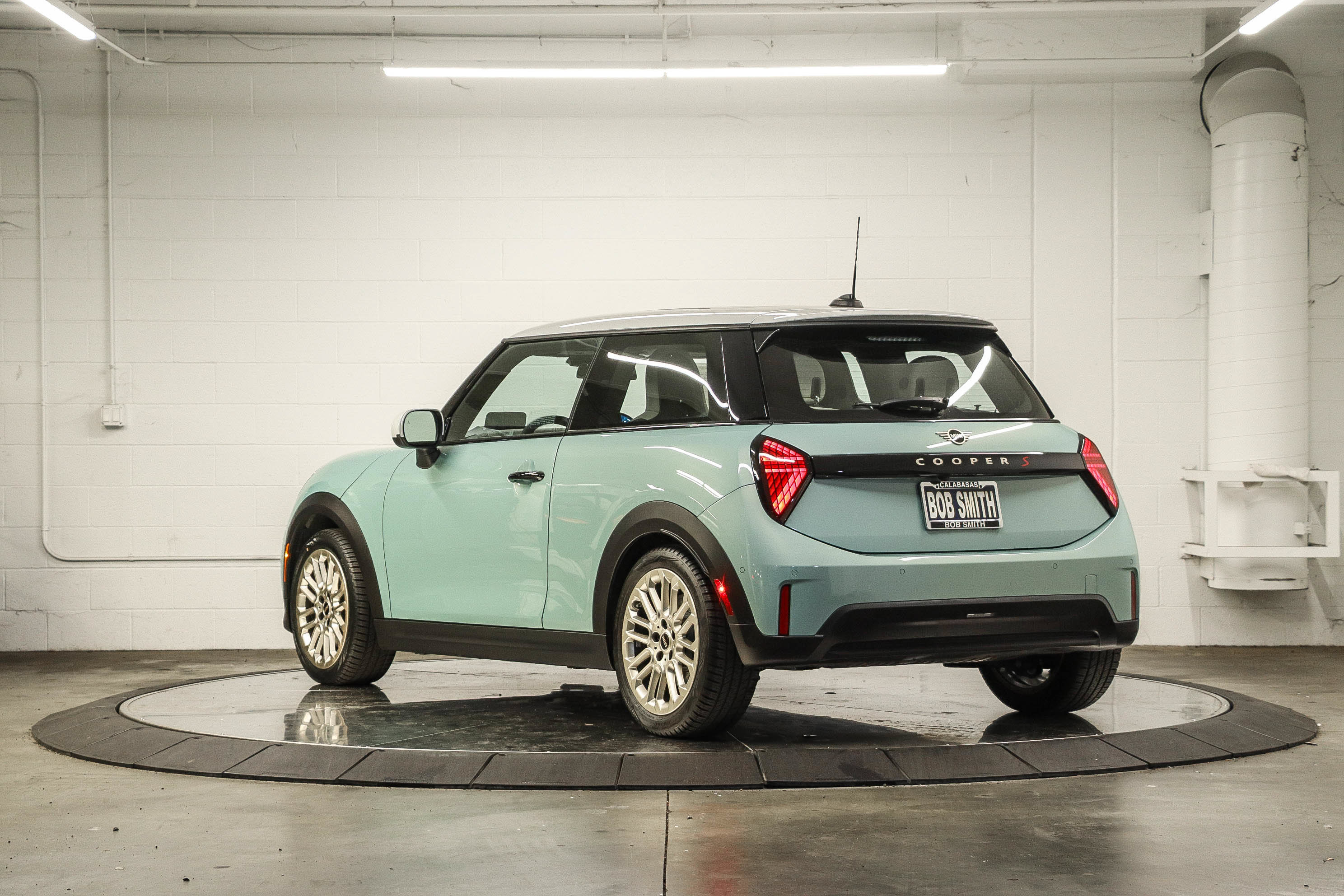 Certified 2025 MINI Cooper S FWD image 4