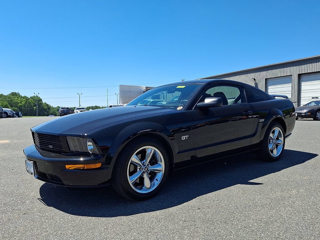 Used 2008 Ford Mustang GT Premium RWD image 3