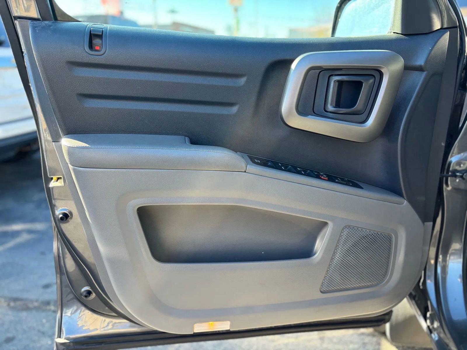 Used 2014 Honda Ridgeline RTL image 8