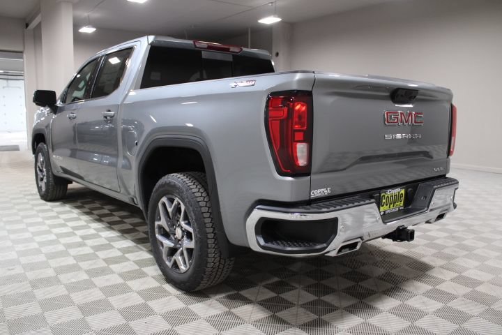 New 2026 GMC Sierra 1500 SLE w/ X31 Off-Road Package AWD/4WD image 9